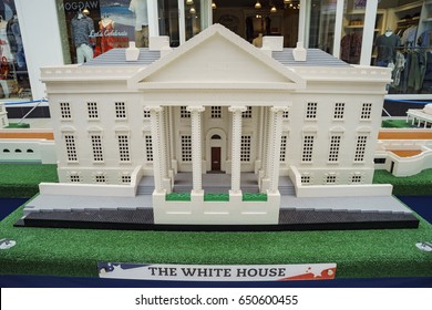 Glendale Galleria, MAY 28: The Lego Americana Roadshow (The White House) On MAY 28, 2017 At Glendale Galleria, Los Angeles, California, U.S.A.