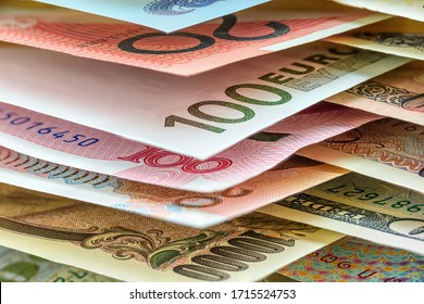 Global currency / forex, foreign money exchange concept : Paper banknotes from around the world e.g AUD 20 Australian dollar, EUR 100 euro, CNY 100 Chinese yuan, JPY 10000 Japanese yen, US 100 dollar - Shutterstock ID 1715524753