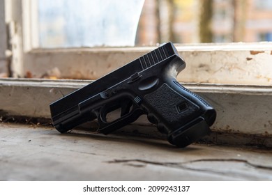 Glock 17. Glock Pistol 9mm Caliber. Urban Combat. 