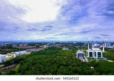 Glorious Blue Sky View Surrounded By Stock Photo 545165113 Shutterstock