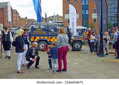 Gloucester, Gloucestershire, UK, May 24th, 2019, The Mayor Talking To Children And Family Members At Tall Ships Festival Held In The Docks Over The Bank Holiday Weekend. 