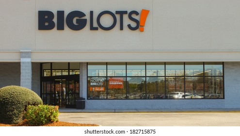 GLOUCESTER, VA - MARCH 14, 2014: Big Lot's shopping center main entrance, Big Lot's headquartered in Columbus originally Consolidated Stores Corporation Changed its name to Big Lot's on May 16, 2001 