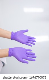 Gloves For Medical Laboratories And General Jobs