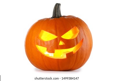 Leuchtende Halloween-Kürbis einzeln auf weißem Hintergrund