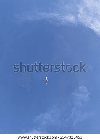 Similar – Foto Bild Modellflugzeug fliegt am Himmel