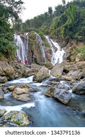 48 Go lao waterfall Images, Stock Photos & Vectors | Shutterstock