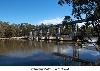 Gogeldrie Weir, Murrumbidgee River, near Leeton in New South Wales, Australia