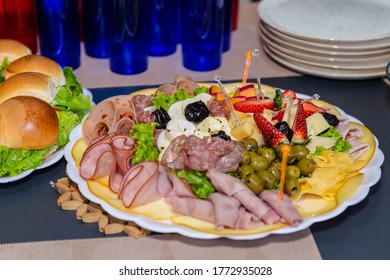 GOIANIA/GOIAS/BRAZIL - JULY 04 2020: Buffet At Home Event. Salad Bar. Small Sandwiches Arranged On A Plate.