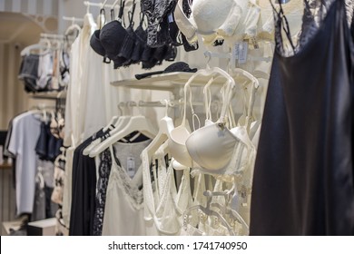 Breast Hangers