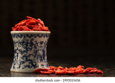 中宁枸杞商用特写Dry goji berries in  concrete background. Top view, dry goji berries