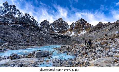 Gokyo Ri, On The Mount Everest Trekking Route, Himalayas, Nepal