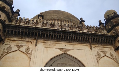 Gol Gum Bad Is The Crypt Of Mohammad Adil Shah And He Was 7th Ruler Of Adil Shah Dynasty 