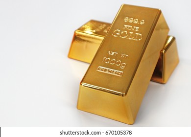 Gold bar with white background
