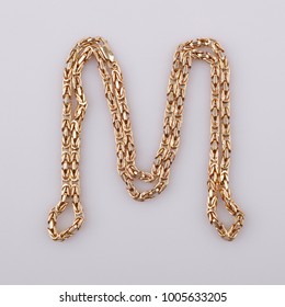 Gold Chain Font