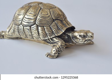 277 Chinese Gold Turtle Stock Photos, Images & Photography | Shutterstock