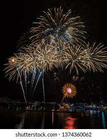 Gold Fireworks At Thunder Over Louisville 