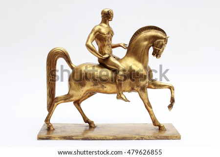  gold horse statue