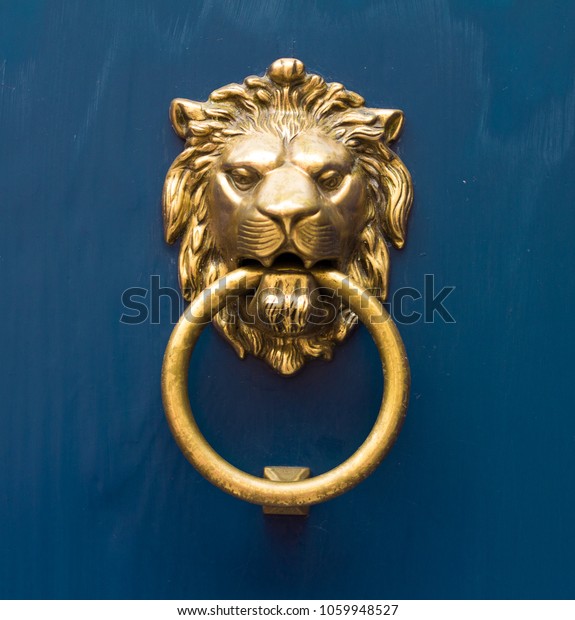 Gold Lion Antique Door Knob Stock Photo Edit Now 1059948527