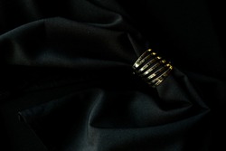 Gold Napkin Ring, Black Napkin
