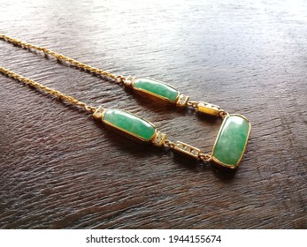 Gold Necklace With Gems And Agate Stones