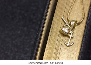 Gold Pendant 