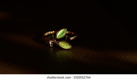 Gold Ring
Decorated With Chrysoberyl Gemstone