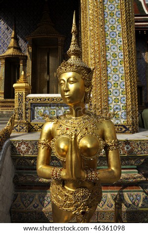 Gold Sculpture Woman Model Thailand Beg