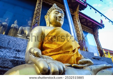 Golde Buddha statue, Symbols of Buddhism, South East Asia
