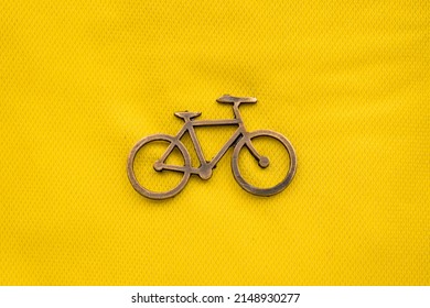 Golden Bike Pin On Yellow Tour De France T-shirt