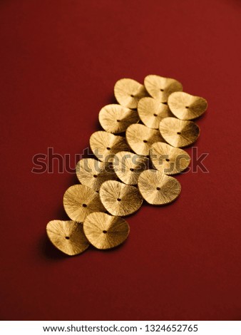 golden chips on red background