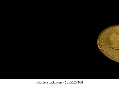 Golden Coin - Canada Elizabeth 2 With Dark Background