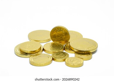 599 Biting coin Stock Photos, Images & Photography | Shutterstock