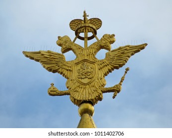 Golden Huguenot cross pendant 