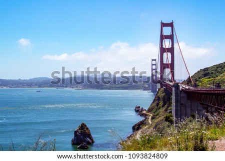 Golden Gate Bridge, San Francisco, California, USA.