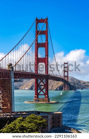Golden Gate bridge, San Francisco, California, USA.