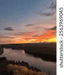 Golden Hour at Lake Billy Chinook, OR