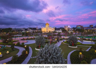 Golden Jubilee Crown Park In Bandar Seri Begawan, Brunei