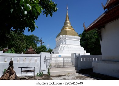 Golden Stupa In Lanna Art In Lampang Province, Thailand