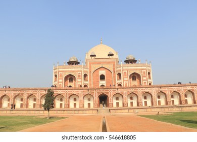 Golden Triangle Landmarks Humayun's Tomb, New Delhi, India 