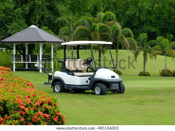 Golf car