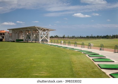Golf course driving range 