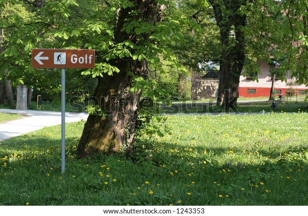 Golf Course Pointer Stock Photo 1243353 | Shutterstock