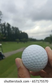 golf tee off