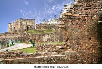 Golkonda Fort