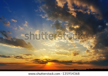good sunset with dramatic clouds