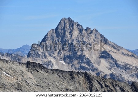 Goode Mountain in North Cascades National Park - Washington, Pacific Northwest, USA