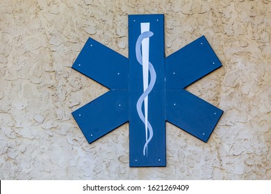 Gordonville, PA / USA - January 10, 2016: Star Of Life Sign Denotes Certification For Ambulances, Paramedics Or Other EMS Personnel.