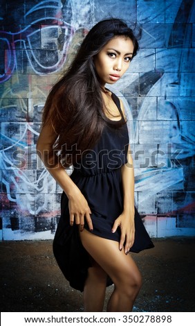 https://image.shutterstock.com/image-photo/gorgeous-asian-lady-long-hair-450w-350278898.jpg