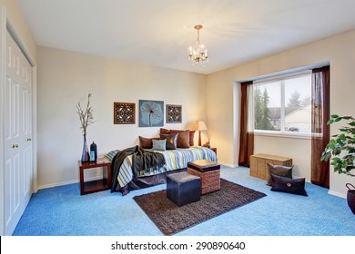 Gorgeous Living Room Bright Blue Carpet Stock Photo 290890640