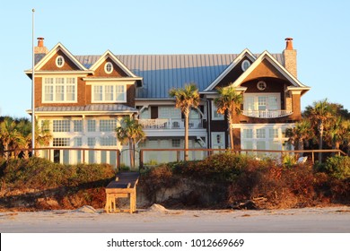 Gorgeous Luxury Home On Beach Outside Of Charleston, South Carolina, Coastal Home On The Sandy Beach, Golden Hour Sunrise, Marsh In South Carolina, USA